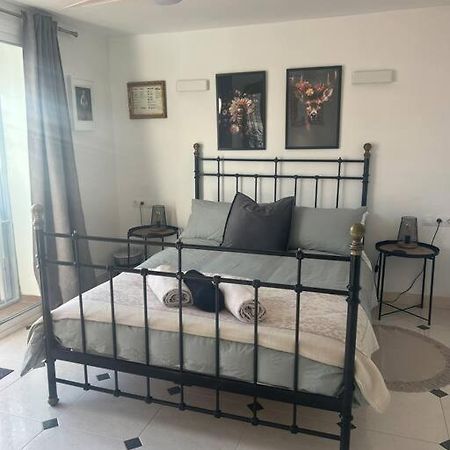 Studio Apartment Maro Casa Vistamar Ngoại thất bức ảnh